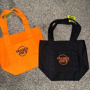 Trader Joes Mini Canvas Tote Bag Orange and Black Halloween Set